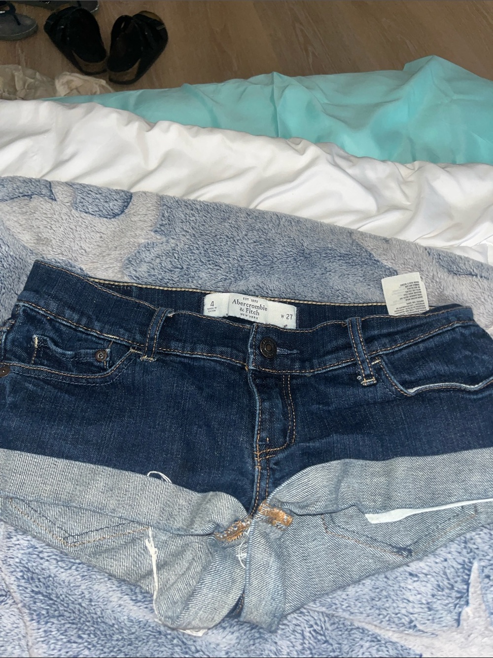 abercrombie and fitch women’s jean shorts vintage